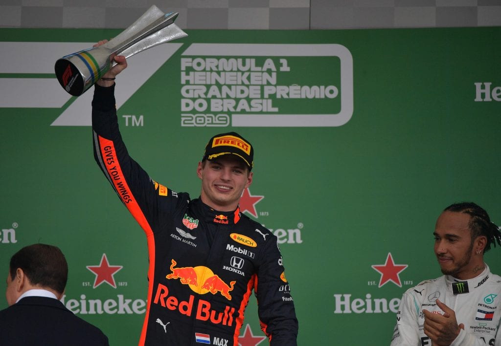 Max Verstappen dio una cátedra de manejo en Brasil
